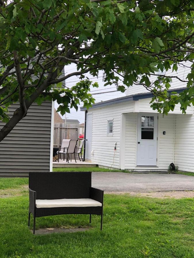 Alma'S Cape Shore Cottage! Your Home Away From Home! Бонависта Екстериор снимка